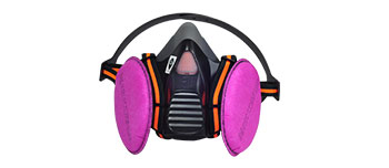 How should stonemasons do a good job in dust prevention